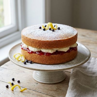 Elderflower and Gin Victoria Sponge